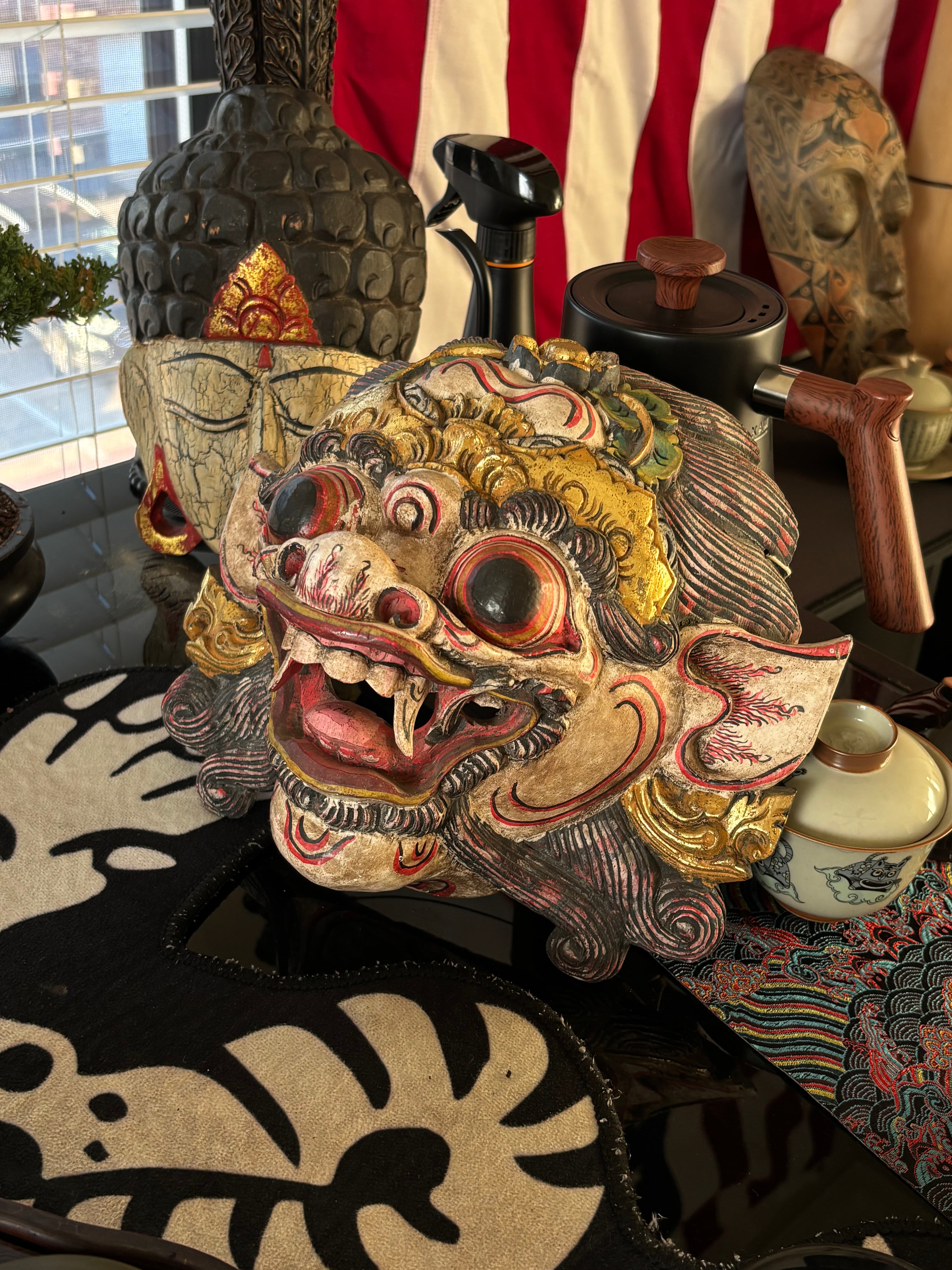 Vintage Balinese Barong Hand-Carved Wooden Mask – Painted Wall Sculpture, 11”